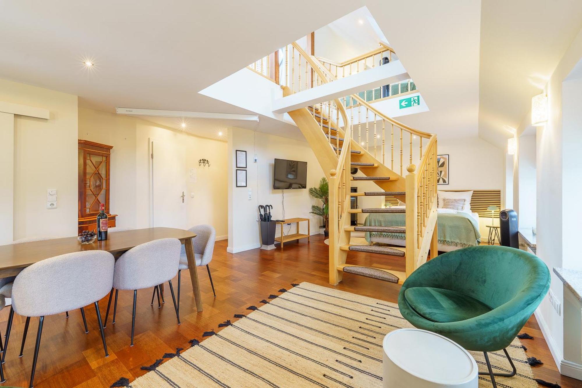 Maisonette Am Holstentor Mit Dachterrasse Und Heimkino لوبيك المظهر الخارجي الصورة